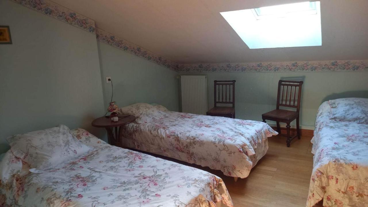 Le Clos Du Merry Joux-la-Ville Buitenkant foto